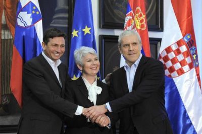 Kosor-Tadić-Pahor: Dogovor gradi dobrosusjedstvo